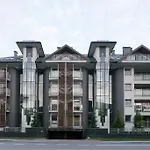 Lux Stara Polana * زاكوباني