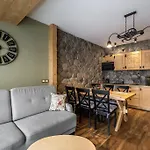 Lux Stara Polana Apartman *
