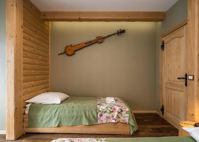 아파트 럭스 아파트먼티 스타라 폴라나 *