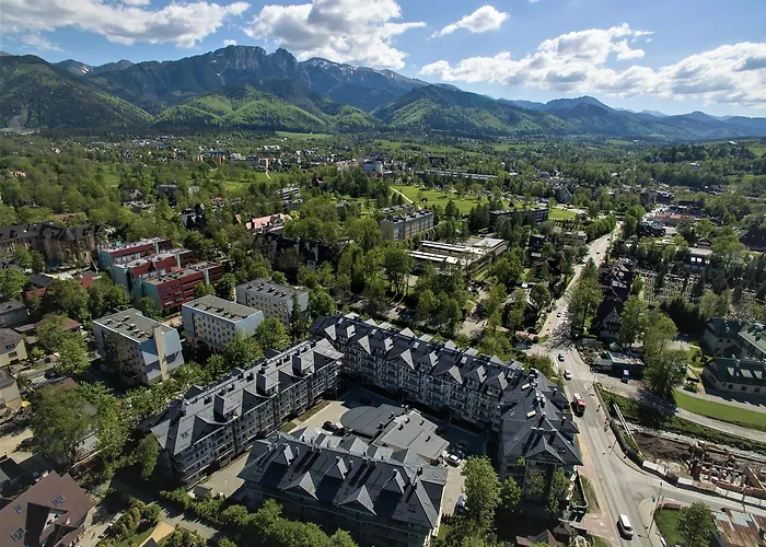 럭스 아파트먼티 스타라 폴라나 자코파네